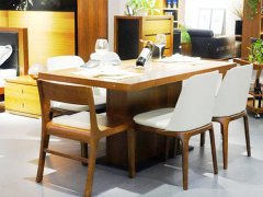 專業(yè)定制橡木床、實(shí)木餐臺