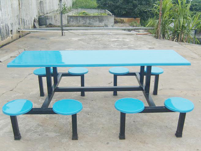 專業(yè)玻璃鋼餐臺(tái)、不銹鋼餐臺(tái)定制